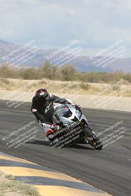 media/May-05-2025-Moto Forza (Mon) [[3c1838c5e5]]/2-B Group/Session 2 (Turn 7 Inside)/